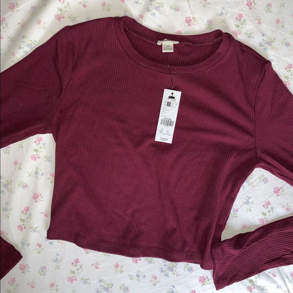 NWT Garage crop long sleeve